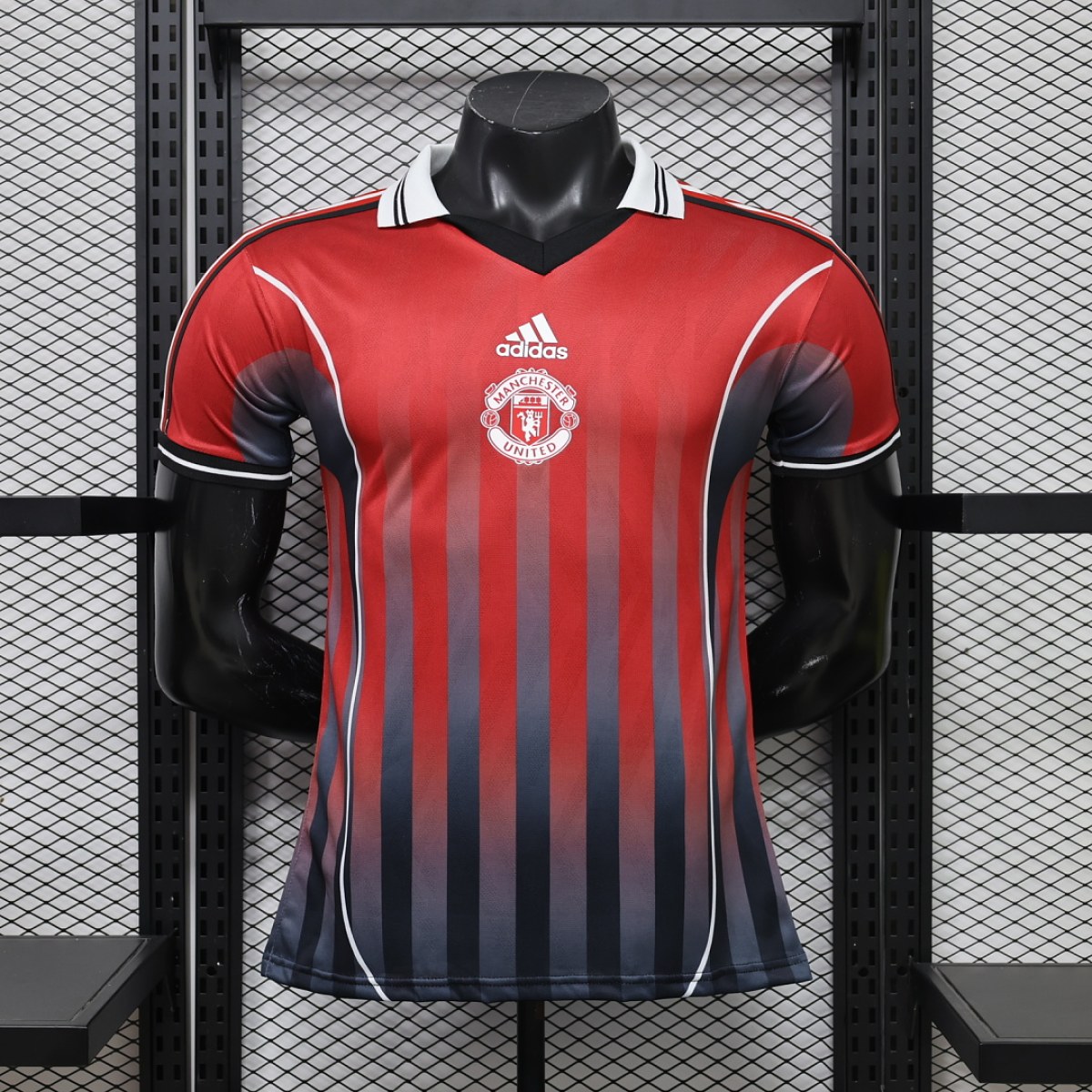 Manchester United 26/27 Edición especial
