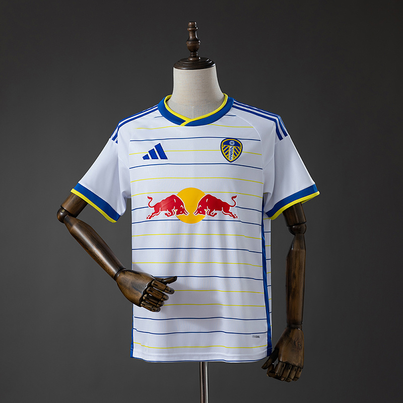 Leeds United 26/27 Local