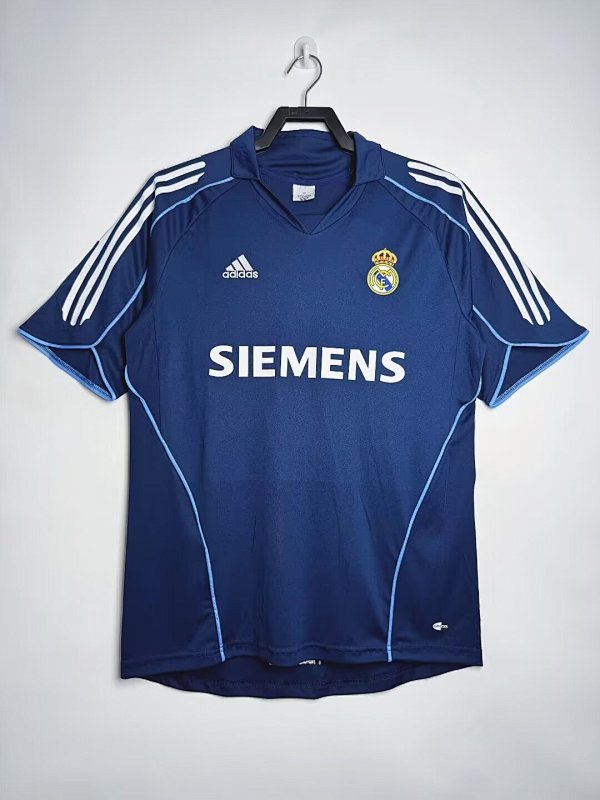 Real Madrid Retro 2005/06 Visitante