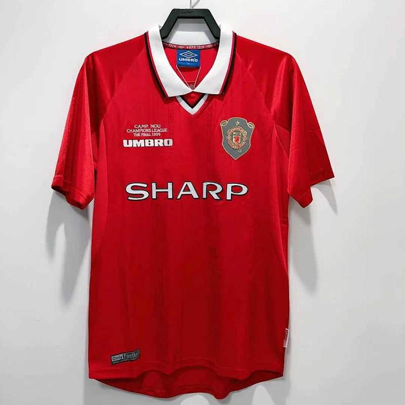Manchester United Retro 1999/00 Edición especial