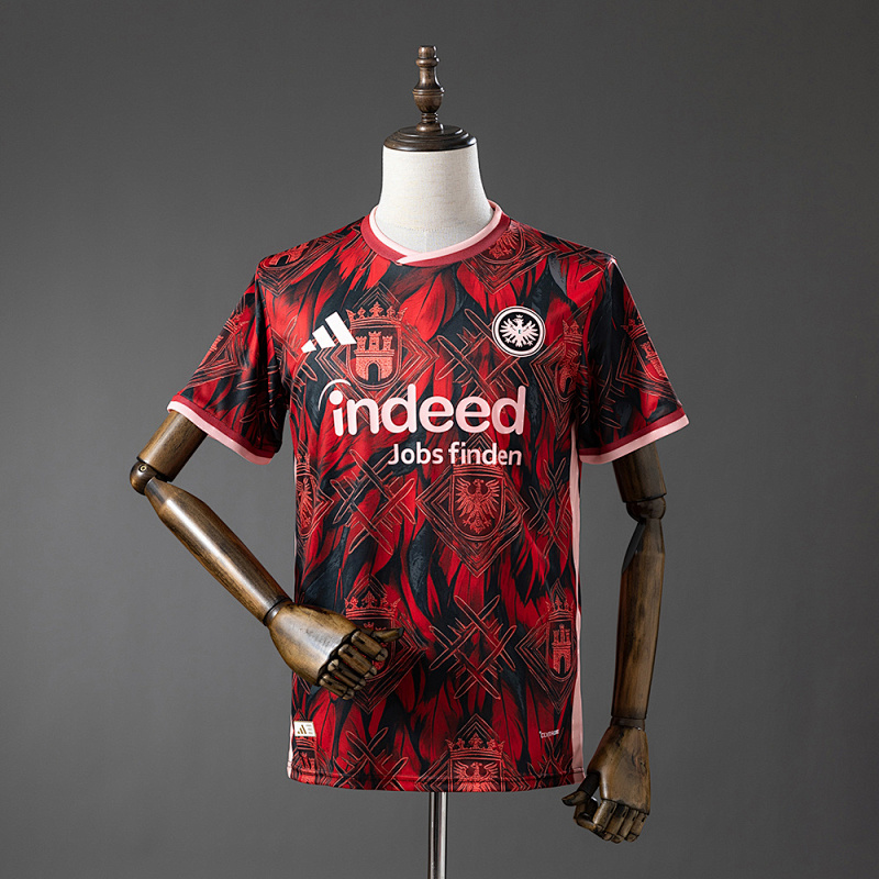 Eintracht Frankfurt 26/27 Edición especial