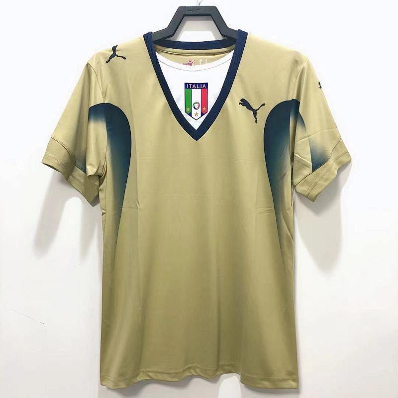 Italia Retro 2006 Portero dorada