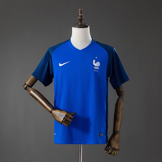 Francia Retro 2016 Local