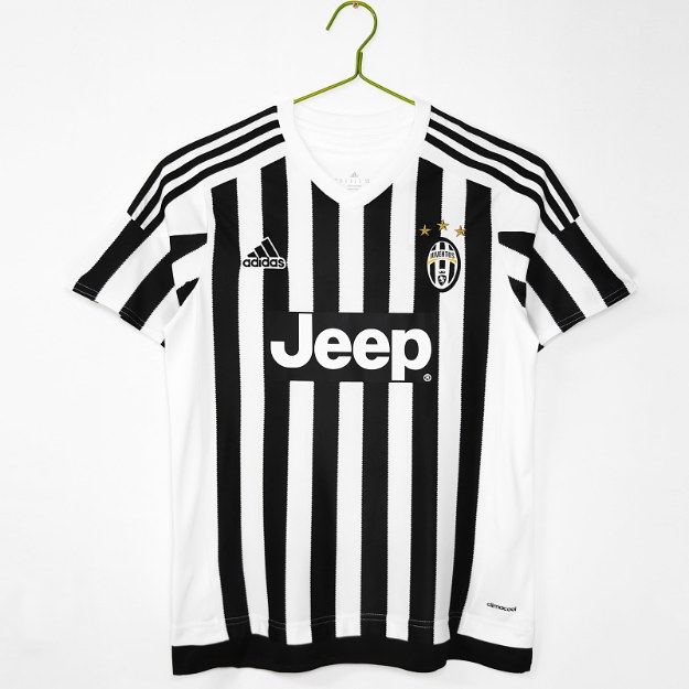 Juventus Retro 2015/16 Local