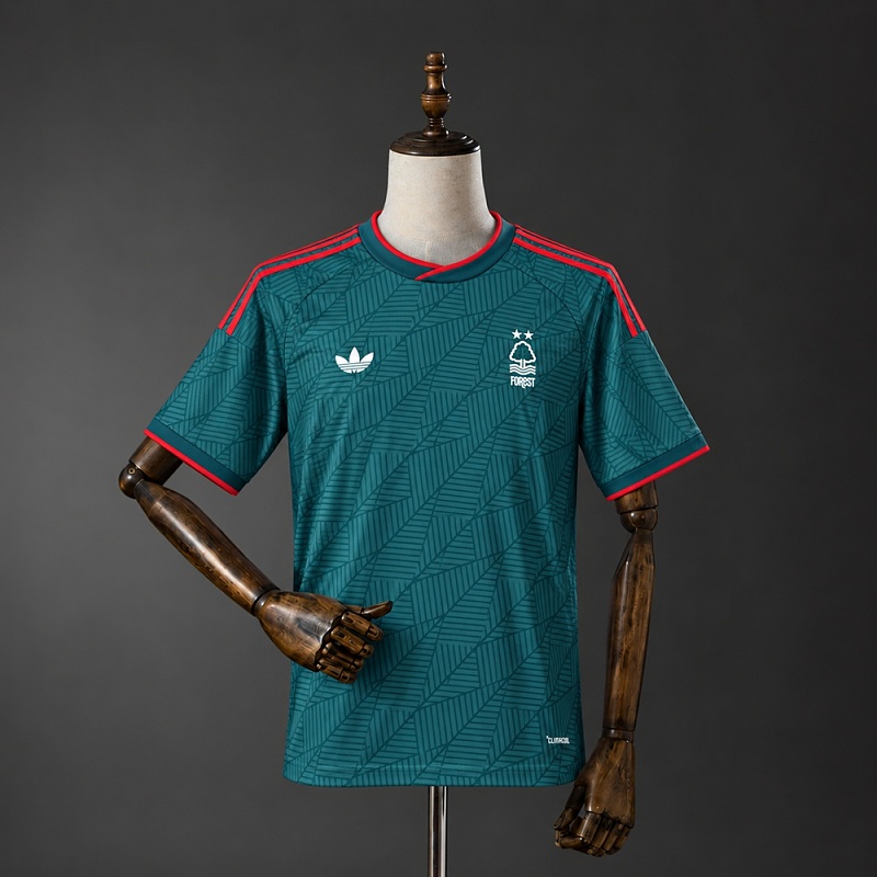 Nottingham Forest 26/27 Tercera
