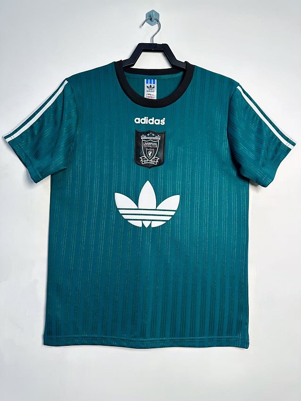 Liverpool Retro 1995/96 Edición especial verde