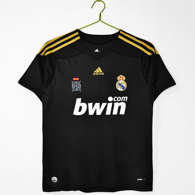 Real Madrid Retro 2009/10 Visitante