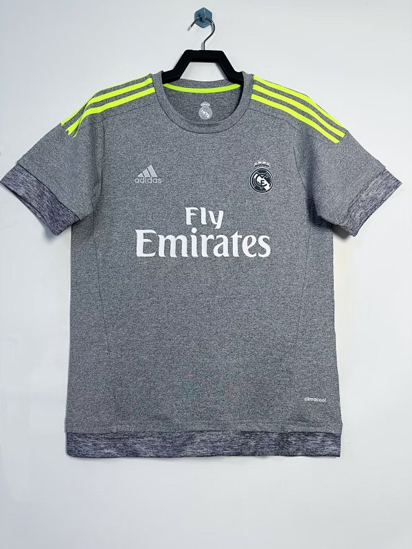 Real Madrid Retro 2015/16 Visitante