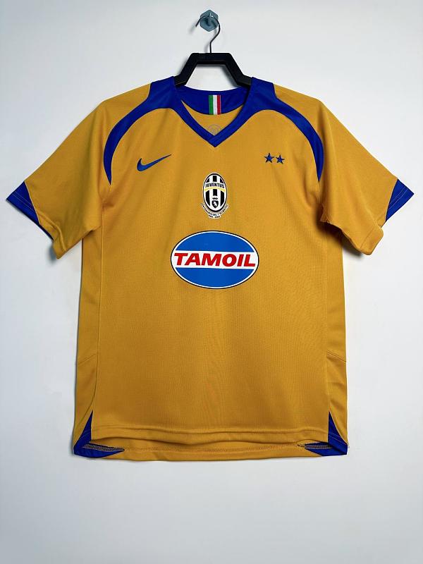 Juventus Retro 2005/06 Segunda visitante