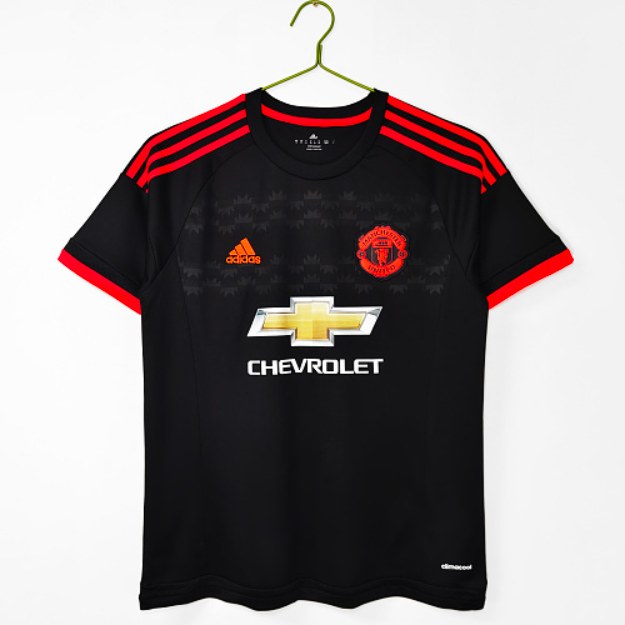Manchester United Retro 2015/16 Segunda visitante negra